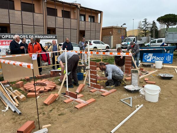 24 participants en el 25è concurs de paletes de Campllong